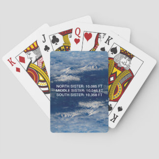 Drie zussen spelen bergkaarten pokerkaarten