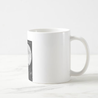 Drie zwarte katten en de maan. koffiemok