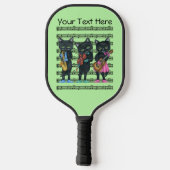 Drie zwarte katten spelen muziek op Notes Green Pickleball Paddle (Achterkant)