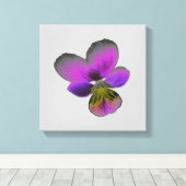 Driebloem Wild Donkerpaars Canvasprint Canvas Afdruk (Insitu (Houten vloer))