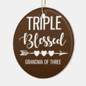 Driedubbele kleinmoeder van drie kleinkinderen keramisch ornament (Links)