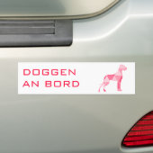 Driehoek Dogge Bumpersticker (Op auto)
