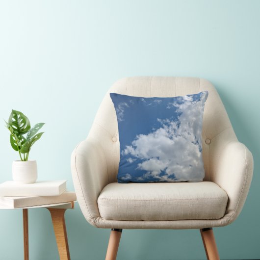 Driehoek van wolken kussen (Stoel)