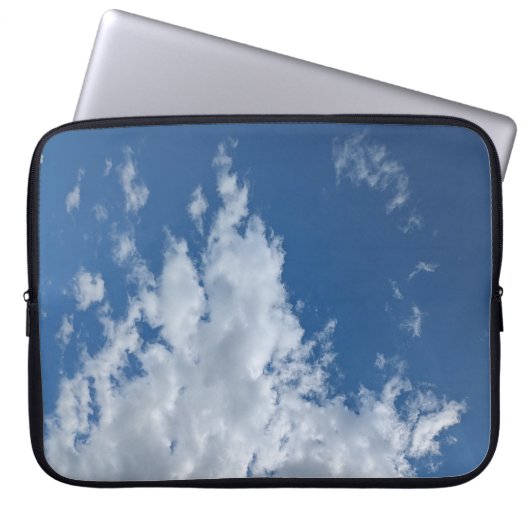 Driehoek van wolken laptop sleeve (Voorkant)