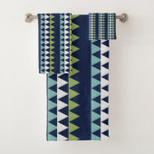 Driehoeken voor Neptune, Seashell, Green en Navy Bad Handdoek (Insitu)
