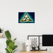 Driehoekig eiland met zoutlagunes Satellietbeeld Poster (Thuiskantoor)