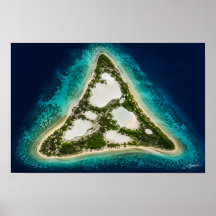 Driehoekig eiland met zoutlagunes Satellietbeeld
