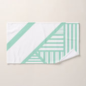 Driehoekige strepen - Mint Groen en Wit Bad Handdoek (Handdoek)
