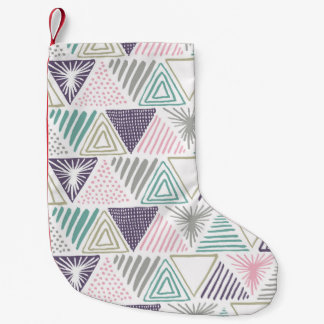 Driehoekige vormen, met de hand getekende  stijl. kleine kerstsok