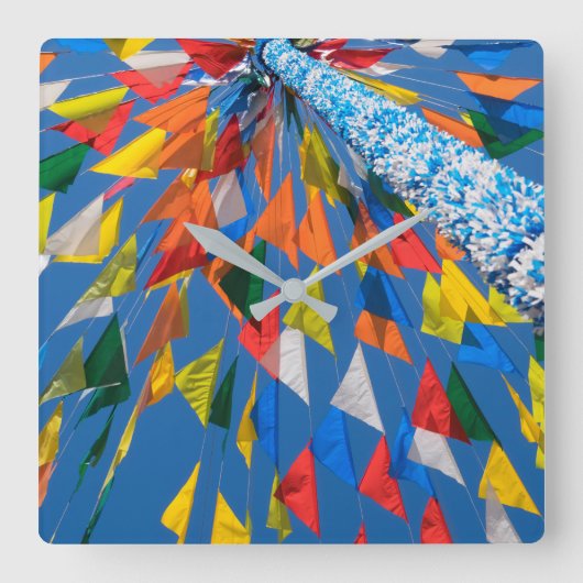 Driehoekmarkering van de vlag vierkante klok (Voorkant)