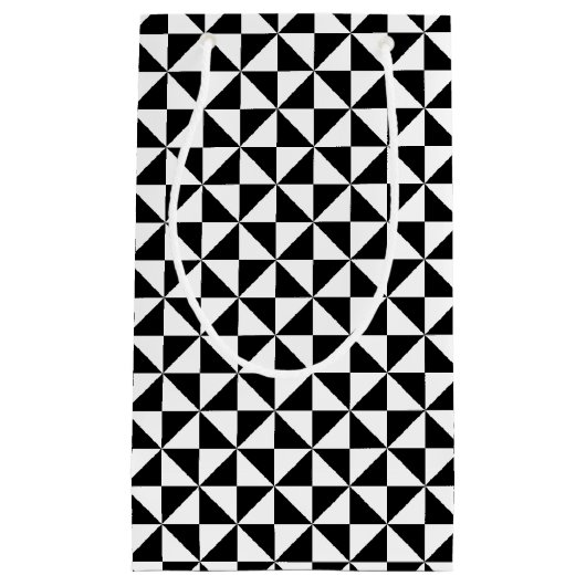 Driehoekspatroon zwart-wit klein cadeauzakje (Voorkant)