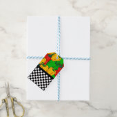 Driekleurenpepers en dambordpatroon cadeaulabel (Met Touw)