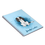 Driekleurige Cavalier King Charles Spaniel Hond Op Notitieboek (Rechterzijde)