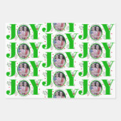 Driekleurige groene Joy Christmas vakantiefoto Inpakpapier Vel (Voorkant 3)