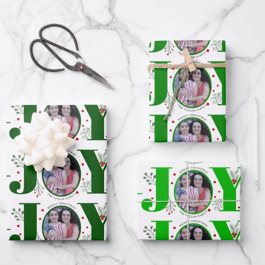 Driekleurige groene Joy Christmas vakantiefoto Inpakpapier Vel (Voorkant)