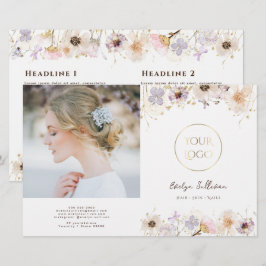 Drievoudig bloemen tweevoudig brochure