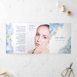 Drievoudig brochure voor parelblauw marmerontwerp drieluik kaart