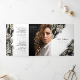 Drievoudig brochure voor zwartmarmerontwerp drieluik kaart