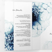 Drievoudig document over het huwelijk op blauwe Na Drieluik Uitnodiging (Binnenzijde eerst)