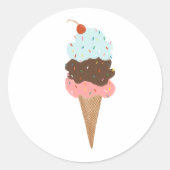 Drievoudig ophaal-ijs met kersen bovenaan ronde sticker (Voorkant)