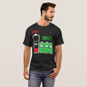 Drievoudig pap van drie Kinder Battery Low vaders T-shirt (Voorkant volledig)