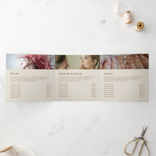 Drievoudige brochure met papieruitrijpingen voor S Drieluik Kaart (Binnen)