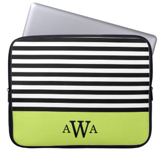 Drievoudige Letter Monogram Groen Zwart Witte Stri Laptop Sleeve
