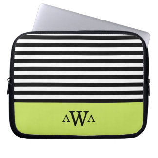 Drievoudige Letter Monogram Groen Zwart Witte Stri Laptop Sleeve
