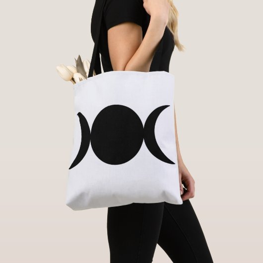 Drievoudige Maan Godin Zwart & Wit Tote Bag (Dichtbij)