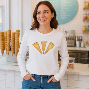 Drievoudige Wafelijs Cone Zomer Dessert T-shirt