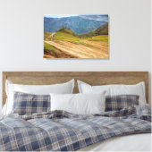 Drievuldigheidskerk Stepantsminda Kazbegi Georgia Canvas Afdruk (Insitu (Slaapkamer))