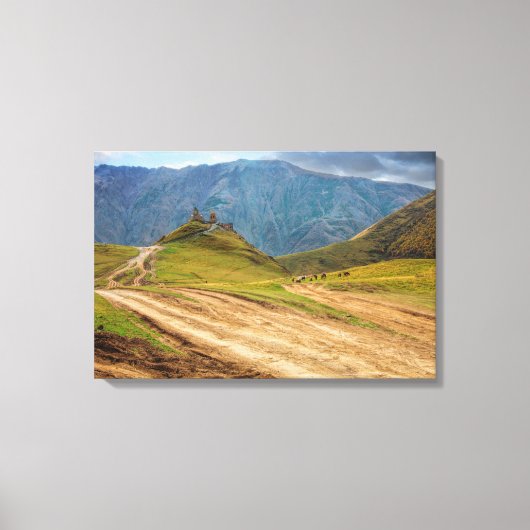Drievuldigheidskerk Stepantsminda Kazbegi Georgia Canvas Afdruk (Voorkant)