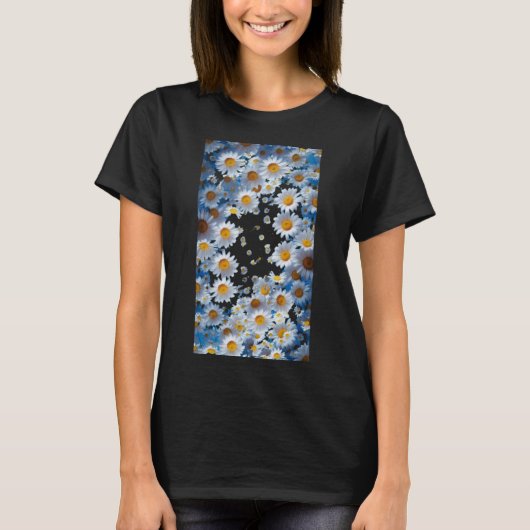Drift of Daisies Petals in the Void Where Light Bl T-shirt (Voorkant)