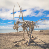 Driftwood artwork on Hokitika Beach, Nieuw-Zeeland Sticker (Voorkant)