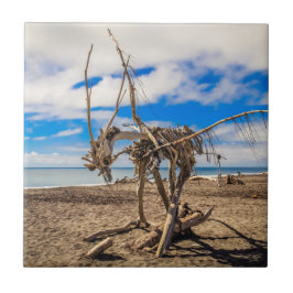 Driftwood artwork on Hokitika Beach, Nieuw-Zeeland Tegeltje