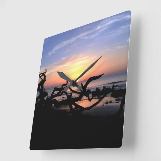 Driftwood Sunrise wall clock Vierkante Klok (Hoek)