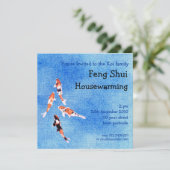 Drijvende Koi blauwe uitnodiging (Staand voorkant)