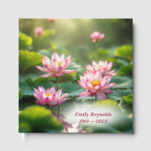 Drijvende roze lotus en lelie pads in vijver gastenboek