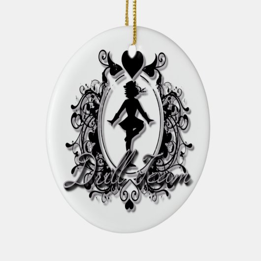 Drill Team Girl in een Lijst van het hart Keramisch Ornament (Rechts)