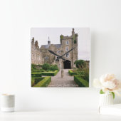 Drimnagh Castle klok, Dublin Ierland. Vierkante Klok (Huis)