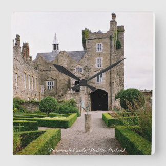 Drimnagh Castle klok, Dublin Ierland. Vierkante Klok