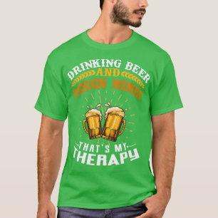Drink bijenleden Thatx27s Mijn behandeling t T-shirt
