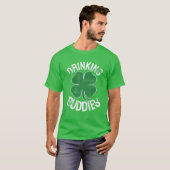 Drink boeddies Funny St. Patrick's Day Beer Matc T-shirt (Voorkant volledig)