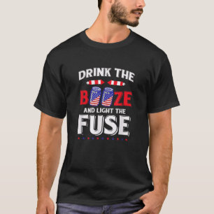 Drink de drank en licht de zekering Drink Drink T-shirt