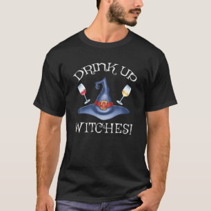 Drink de heksen Halloween Wine en Witch Pet op T-shirt