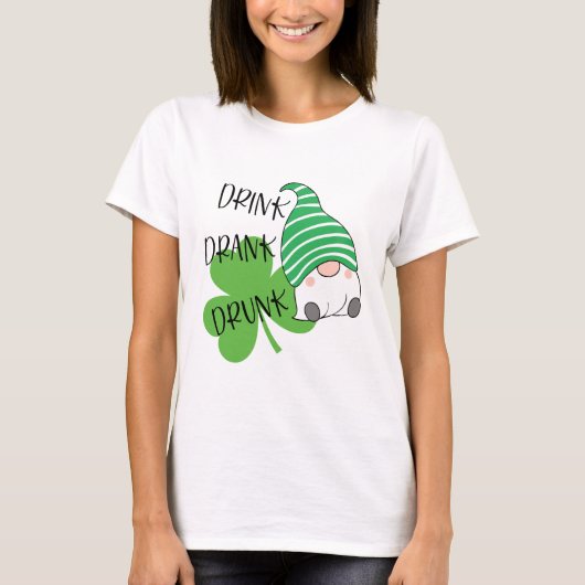 Drink Drink Drink Gnome Clover St. Patrick's Day T-shirt (Voorkant)