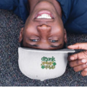 Drink Drink Drink Grappig St. Patric Tekst Ontwerp Trucker Pet