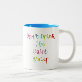 Drink het verfwater niet tweekleurige koffiemok