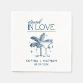 Drink in liefde gepersonaliseerde strand bruiloft  servet (Voorkant)