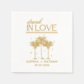 Drink in liefde gepersonaliseerde strand bruiloft servet (Voorkant)